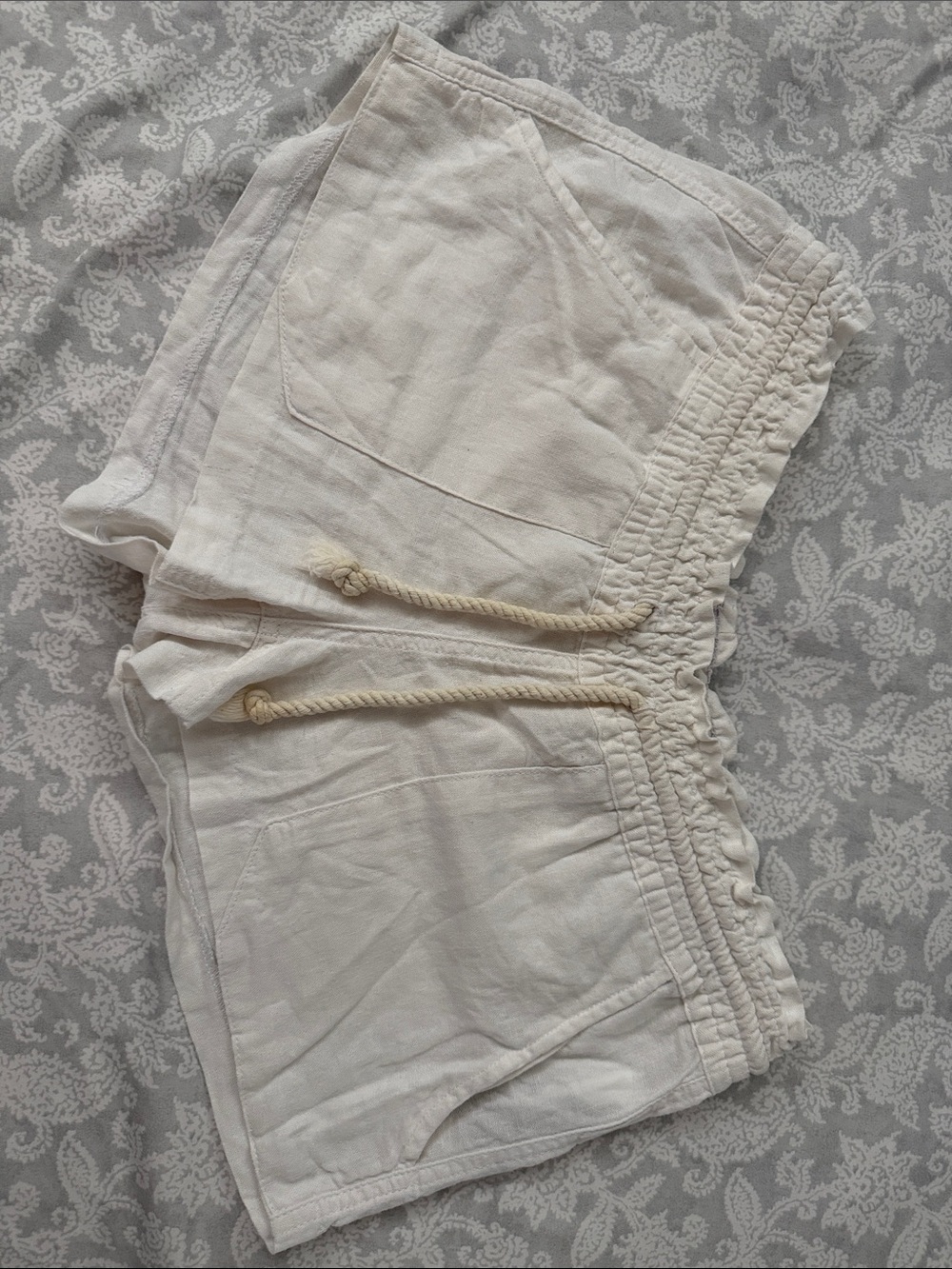 Roxy Women's Cream Drawstring Casual Linen-Look Shorts